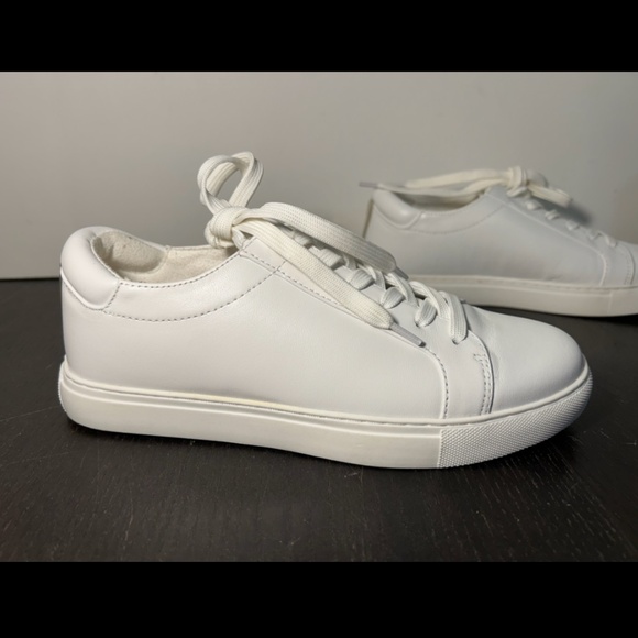 Kenneth Cole Leather Kam Sneakers White/Gold Womans 6 - Picture 1 of 16